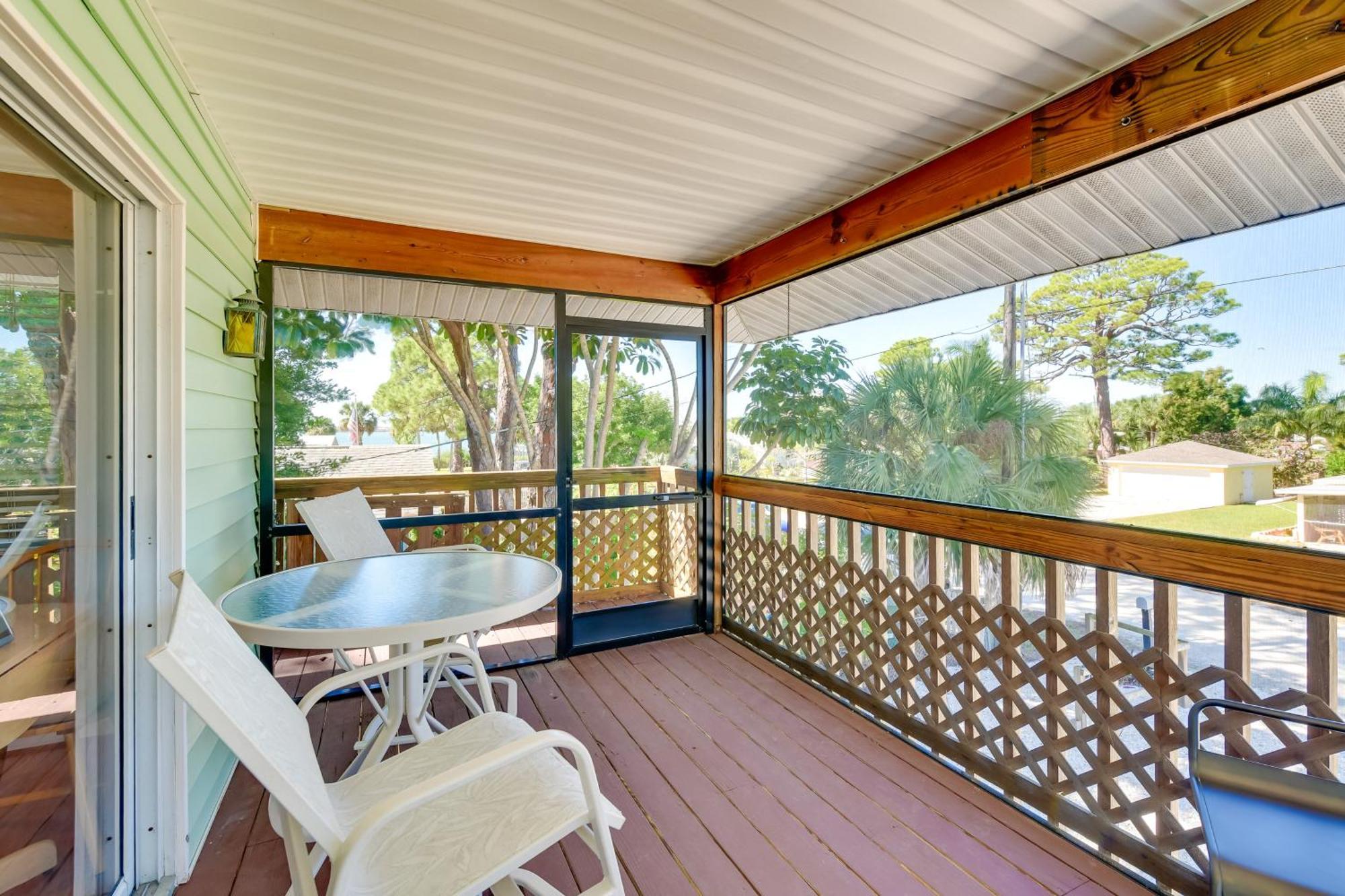 Coastal Oasis With Shared Pool, 2 Mi To Beach! Englewood Exteriör bild