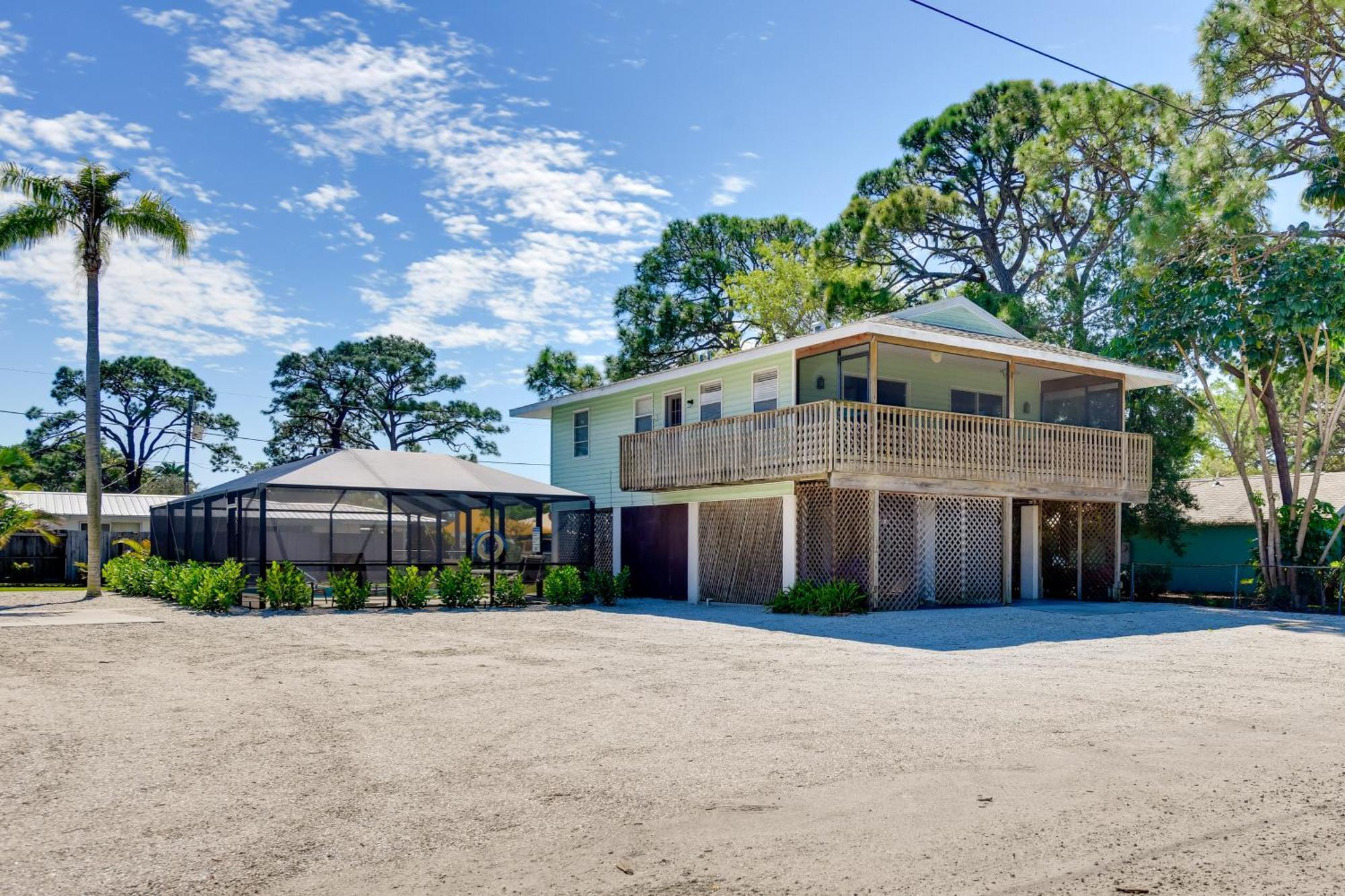 Coastal Oasis With Shared Pool, 2 Mi To Beach! Englewood Exteriör bild